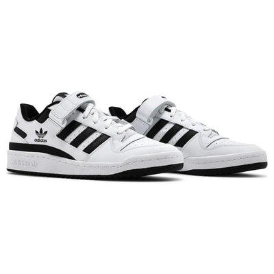 Forum Low White Black