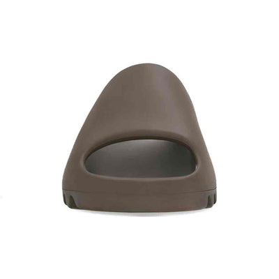 x Yeezy Slides Soot