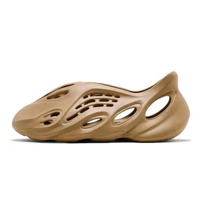 Yeezy Foam RNNR Ochre