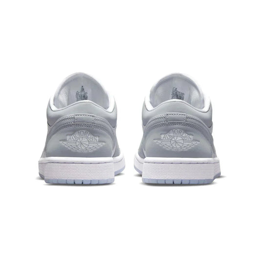 1 Low 'White Wolf Grey' W