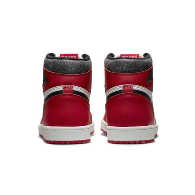 1 Retro High OG 'Chicago Lost & Found'