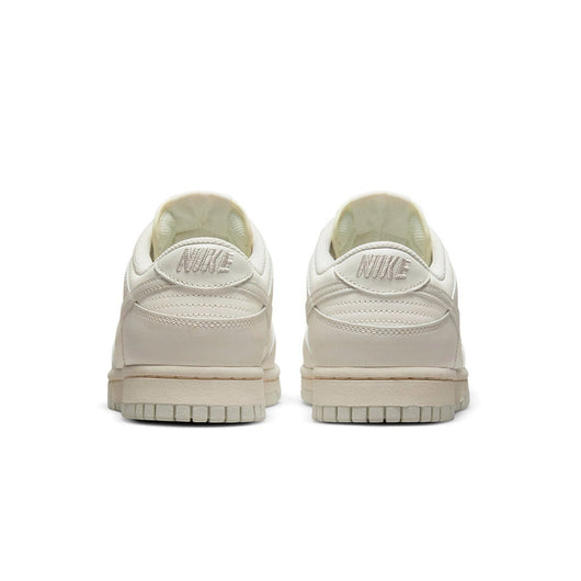 Nike Dunk Low Sail Light Bone W