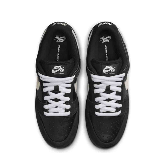 Nike Dunk Low SB Black Gum