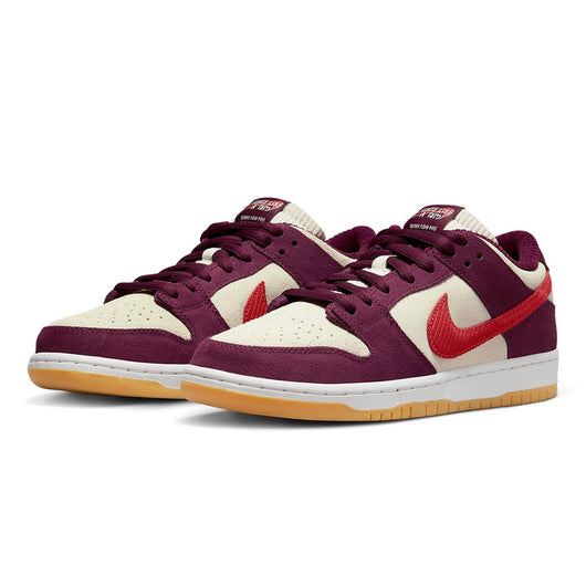 Nike SB Dunk Low Skate Like a Girl