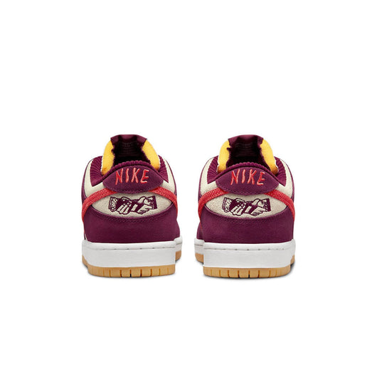 Nike SB Dunk Low Skate Like a Girl