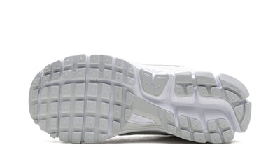 Zoom Vomero 5 Chrome Toe