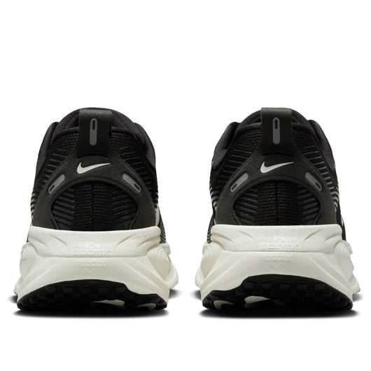 Nike Vomero 18 Black Coconut Milk W